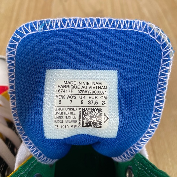 Womens size 7, mens size 5 chuck taylor high top converse double layer tongue - Picture 5 of 6